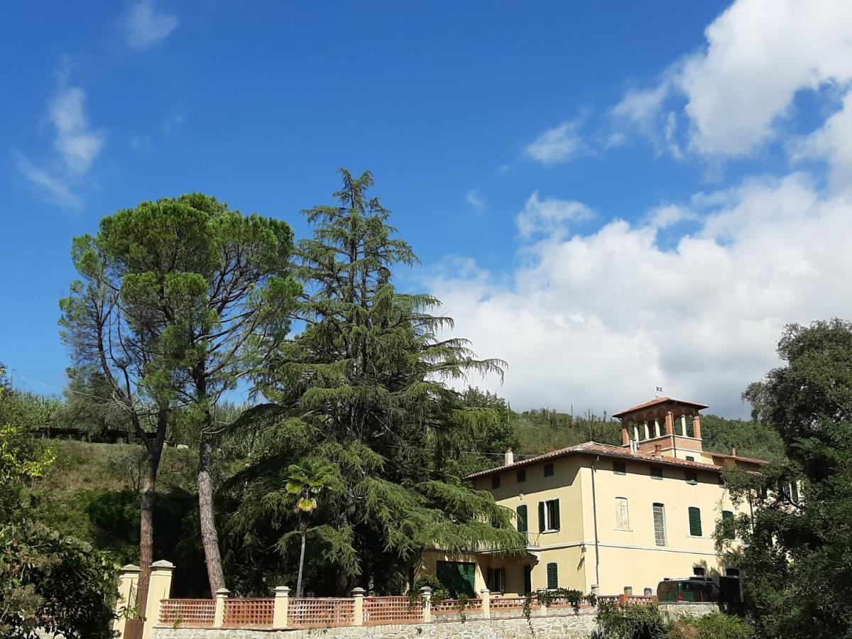 Villa Al Ponte Case Malva Exteriér fotografie