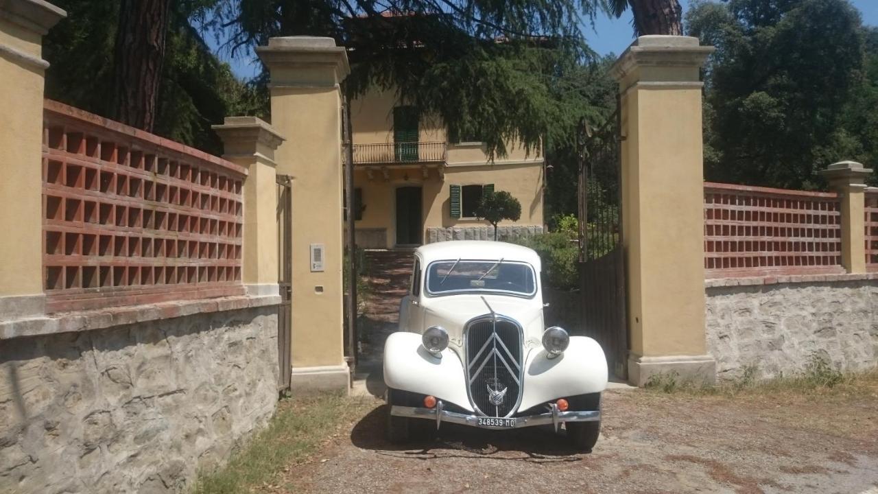Villa Al Ponte Case Malva Exteriér fotografie